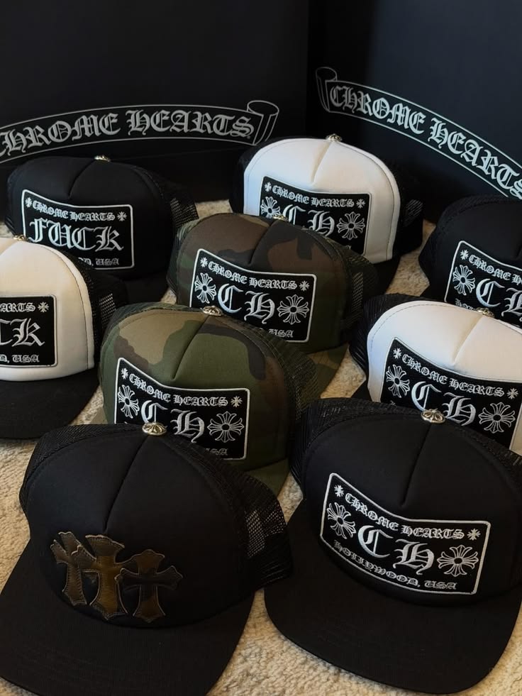 CHROME HEARTS